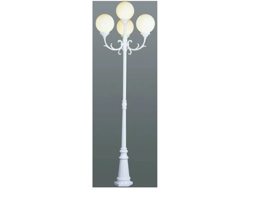 whit4e street lamp